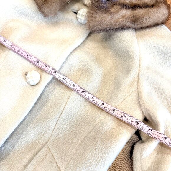 Vintage 1960s Mar-Del by Rice Coat - Fur Collar Swing Coat Size Medium - Picture 16 of 16